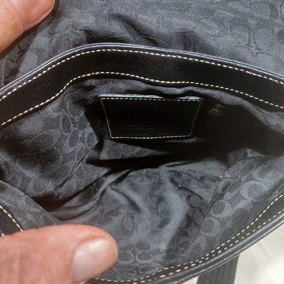Coach crossbody - Picture 12 of 12